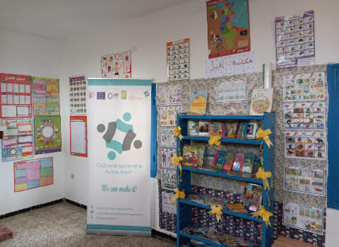 نادي المبادرة أشبال خمير يؤسّس نواة مكتبة بالمدرسة الابتدائية عين البيضة عين دراهم